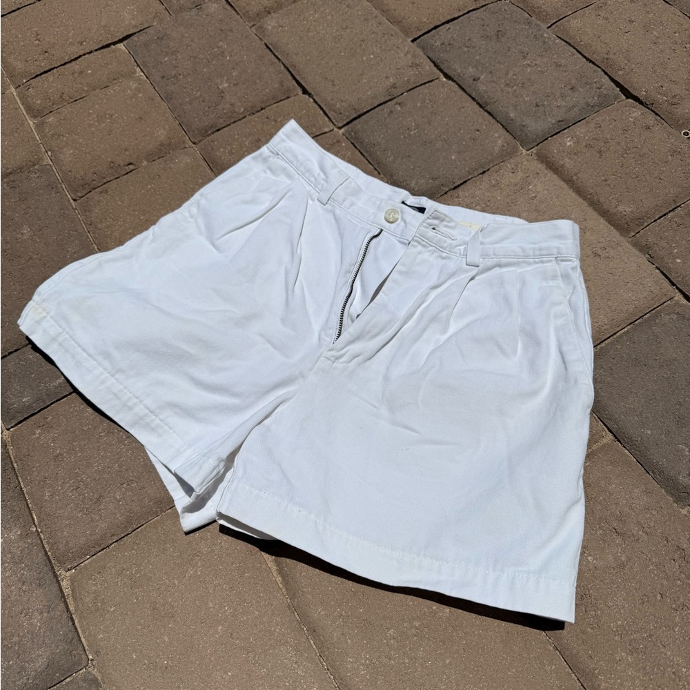 Dockers White Cargo Shorts Versatile Summer Essential